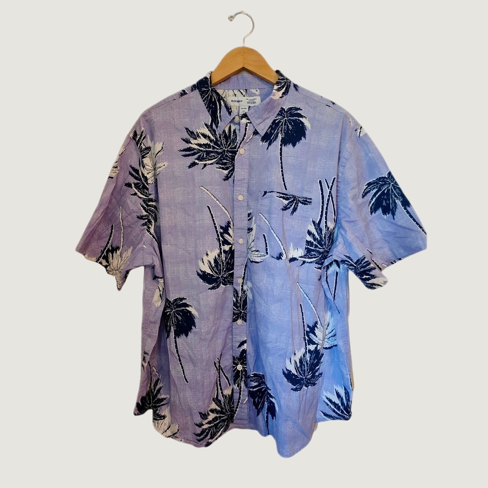 Old Navy Mens XXL Hawaiian Shirt Lavender Palm Tree Flex Button Up Short Sleeve
